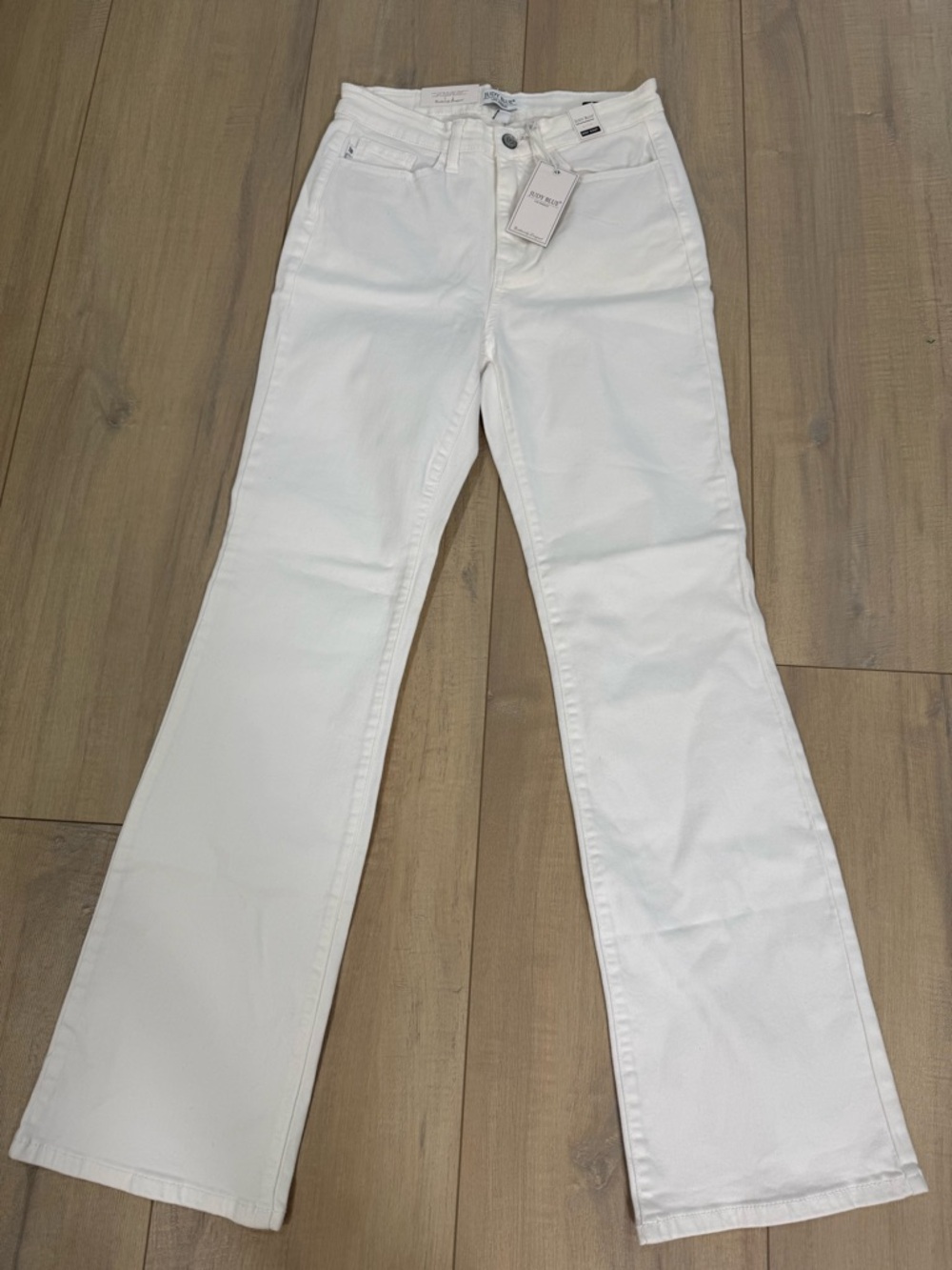 Judy Blue White Bootcut Jeans